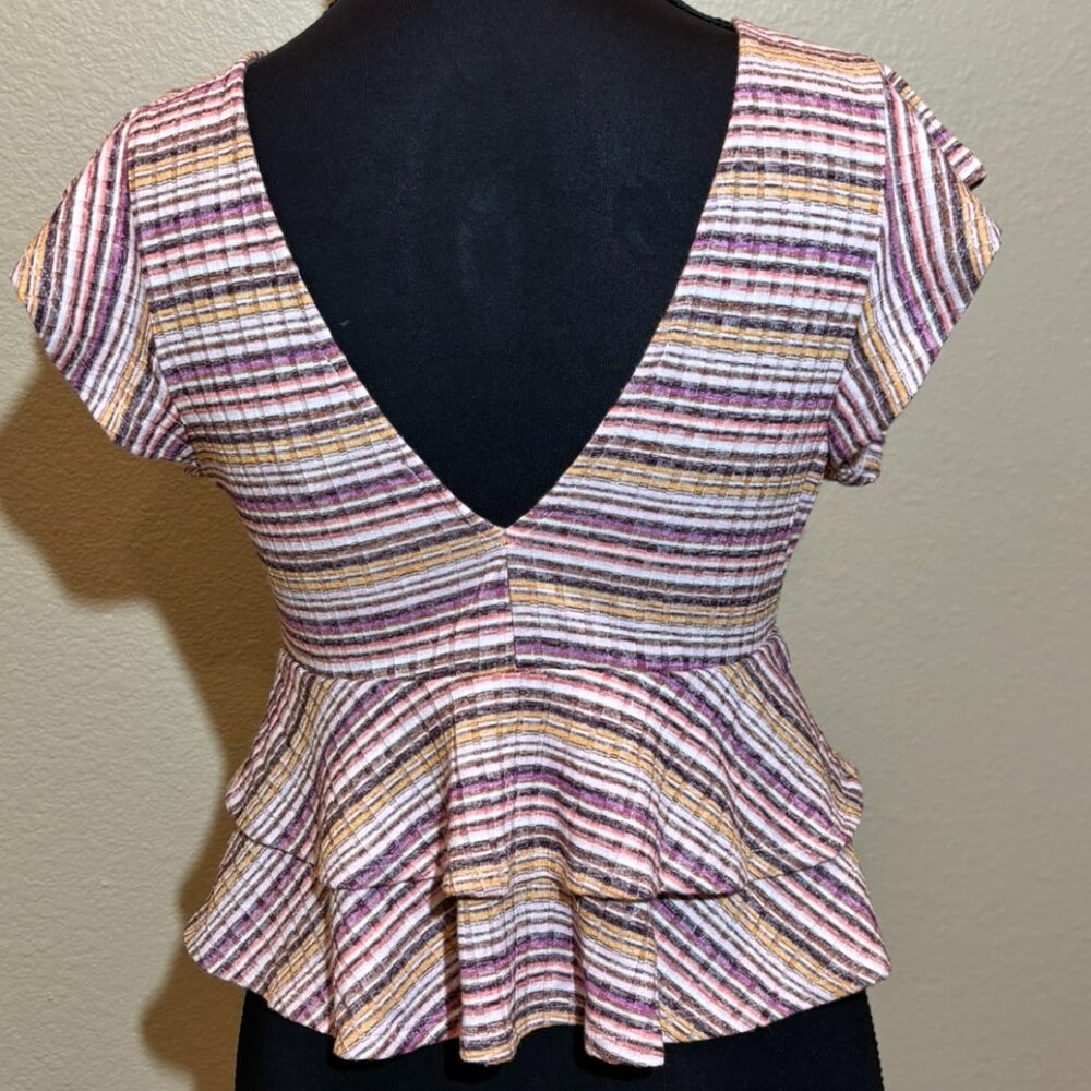 Forever 21 Cropped V-Neckline Ruffle Multi-Color Top - Picture 5 of 6